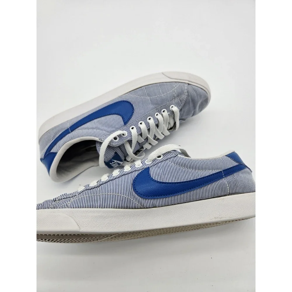 Nike tennis classic